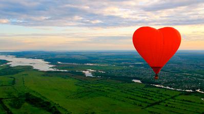 Полёт на воздушном шаре «Сердце»